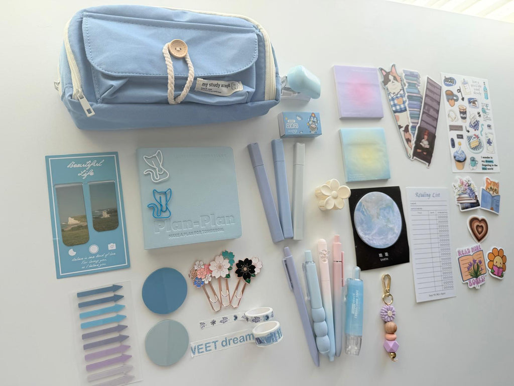 Blue bookish bundle - serene, creative and refined 🩵