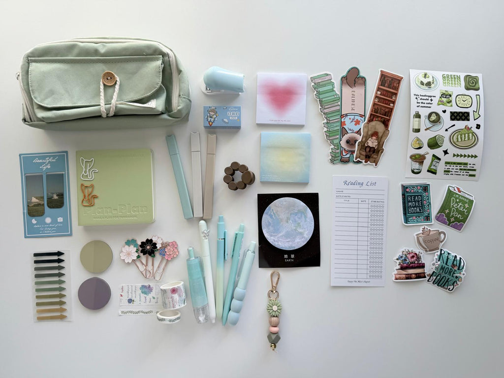 Green bookish bundle - fresh, calm and natural 🌿