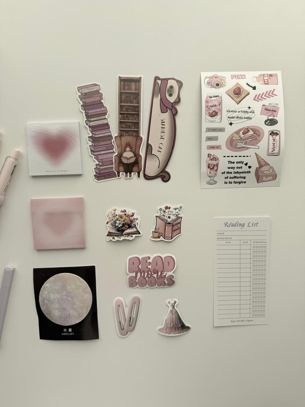 Pink bookish bundle - soft, inspired and elegant🌸